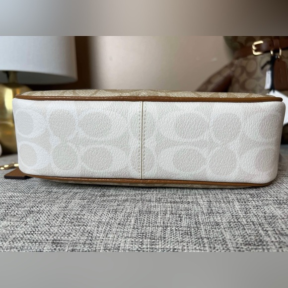 $189(NWT) Coach Jamie In Signature Canvas - Picture 6 of 7